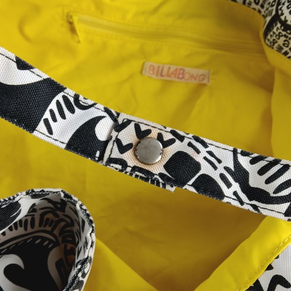Billabong Women's Beach Large Tote. - Picture 11 of 16